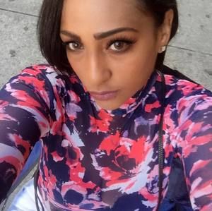 Meet your Posher, Vianny